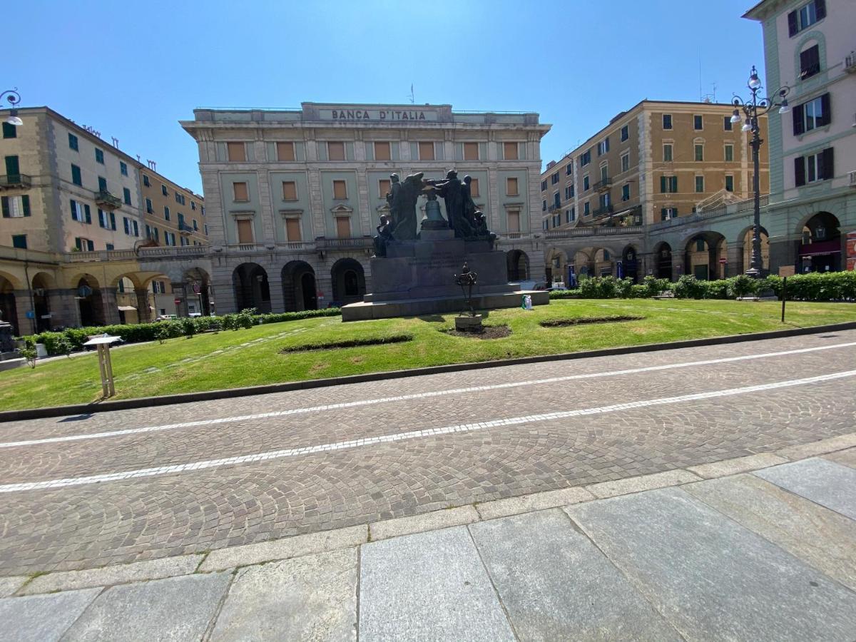 Mondo Vacanze Lägenhet Savona Exteriör bild